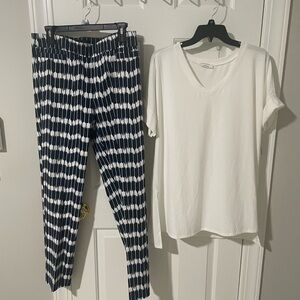 Stylish Navy  and White Patterned Pants sheragano sz12 with zenana lg top outfit